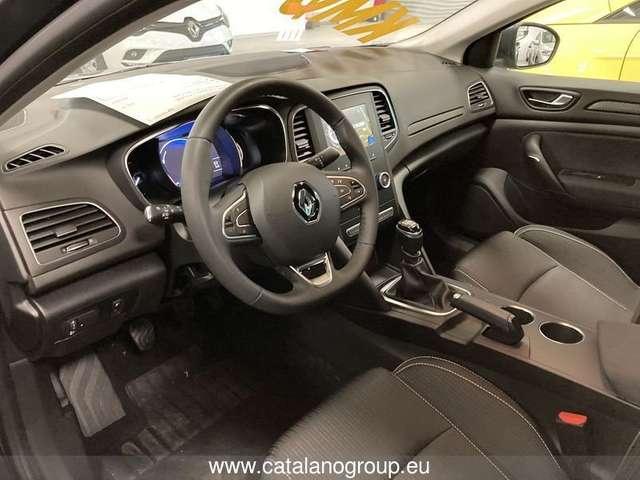 Renault Megane Grand coupe 1.2 TCE, снимка 12 - Автомобили и джипове - 31537376