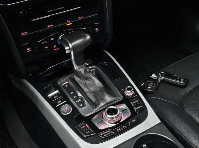 Audi A5 2.0 TDI Quattro - изображение 9