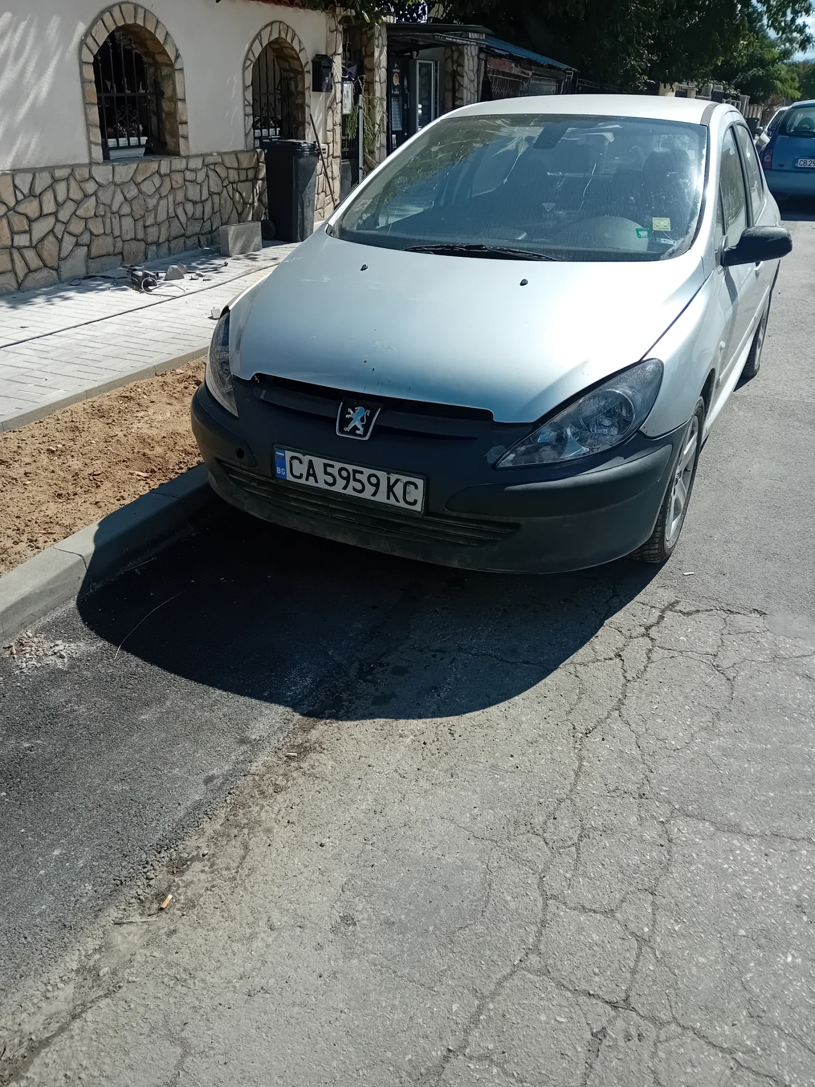 Peugeot 307 2.0i 136кс, снимка 1
