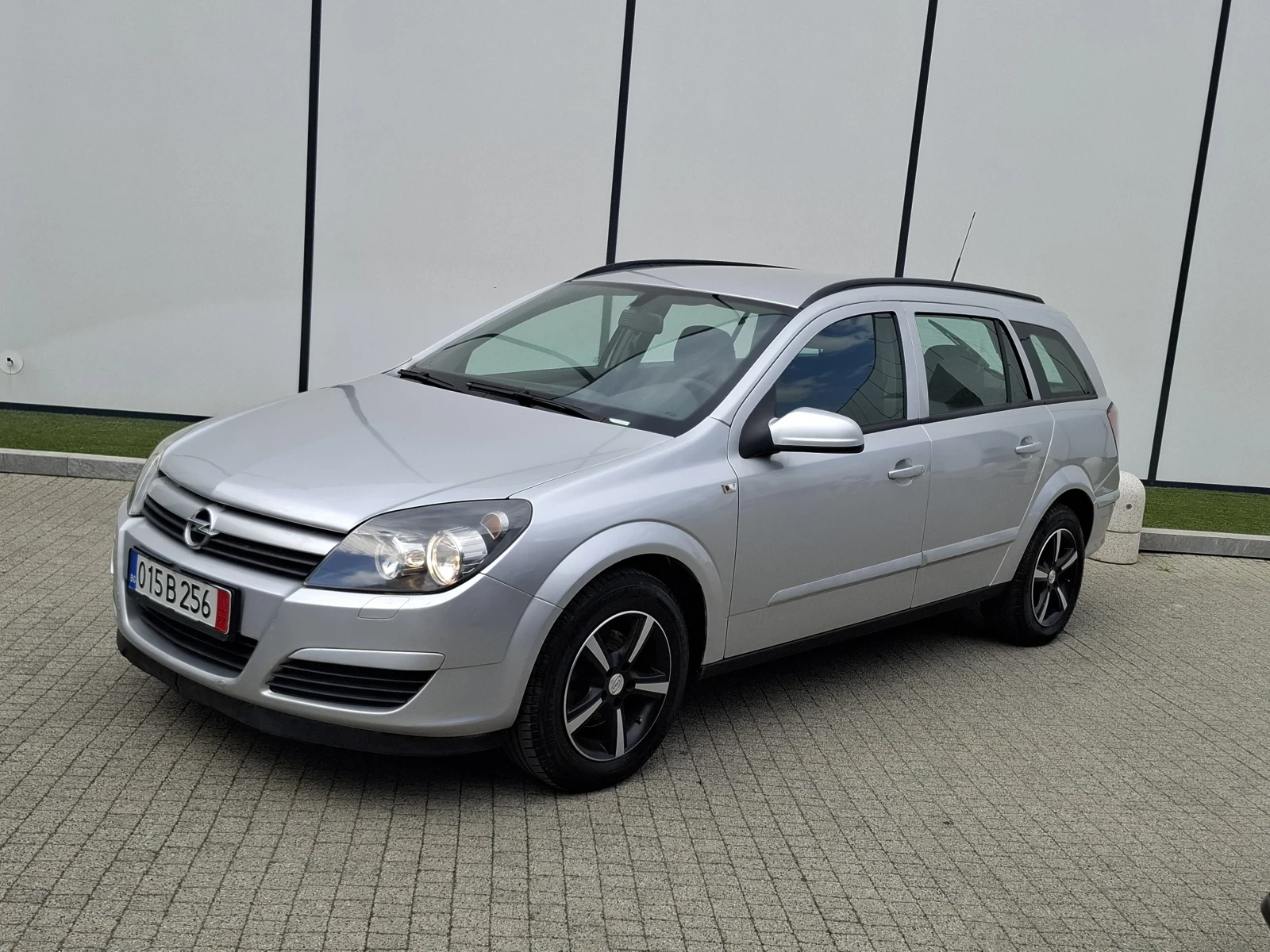 Opel Astra 1.4i* (75кс)* * * НОВ ВНОС* * *  - изображение 3