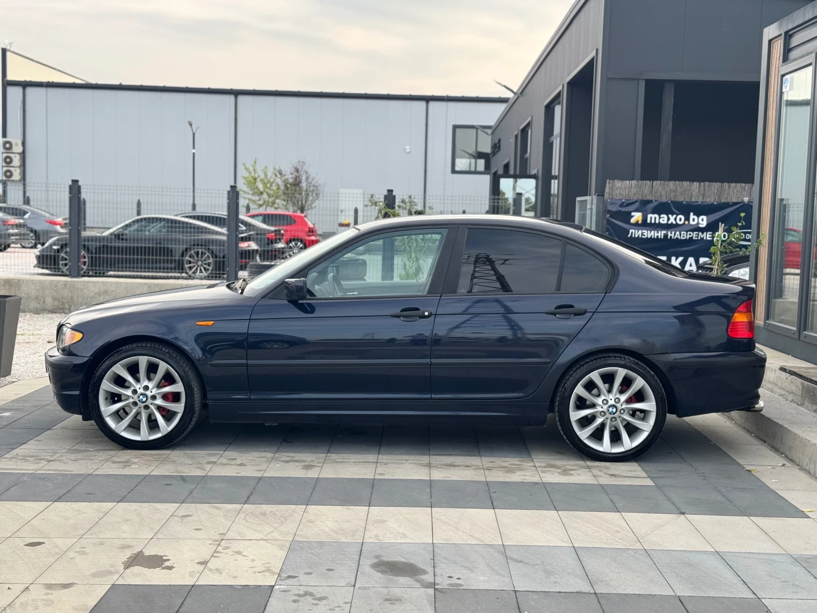 BMW 318  2003 * FACE LIFT*  - изображение 9