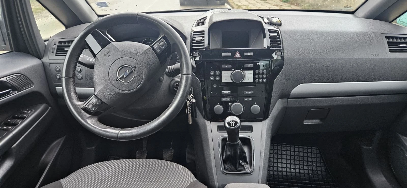 Opel Zafira  - изображение 6