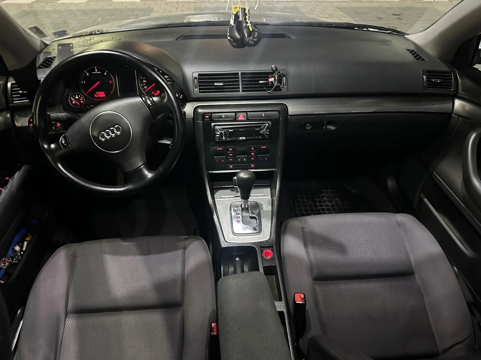 Audi A4 1.9 131 - изображение 6