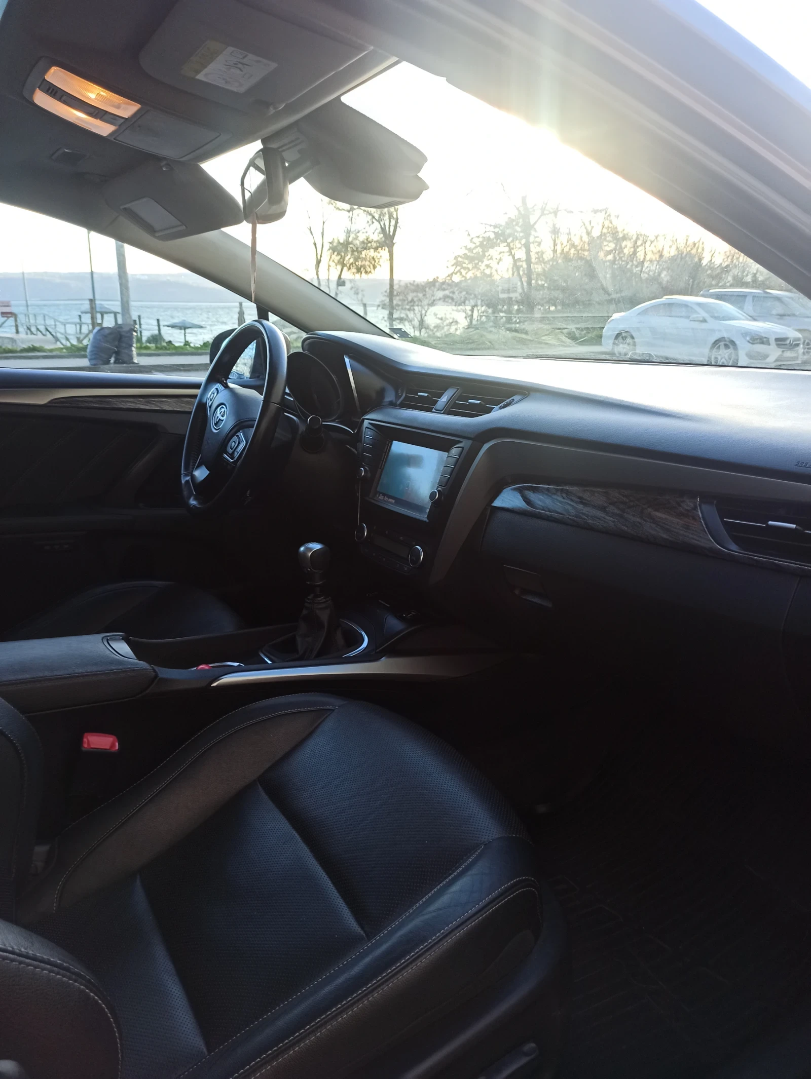 Toyota Avensis D4D - изображение 9