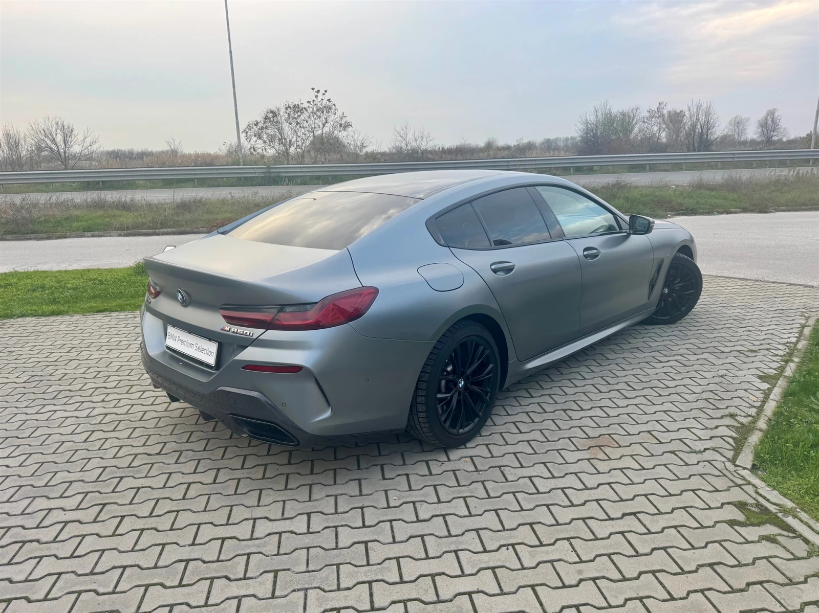 BMW 850 xDrive   | Mobile.bg   2