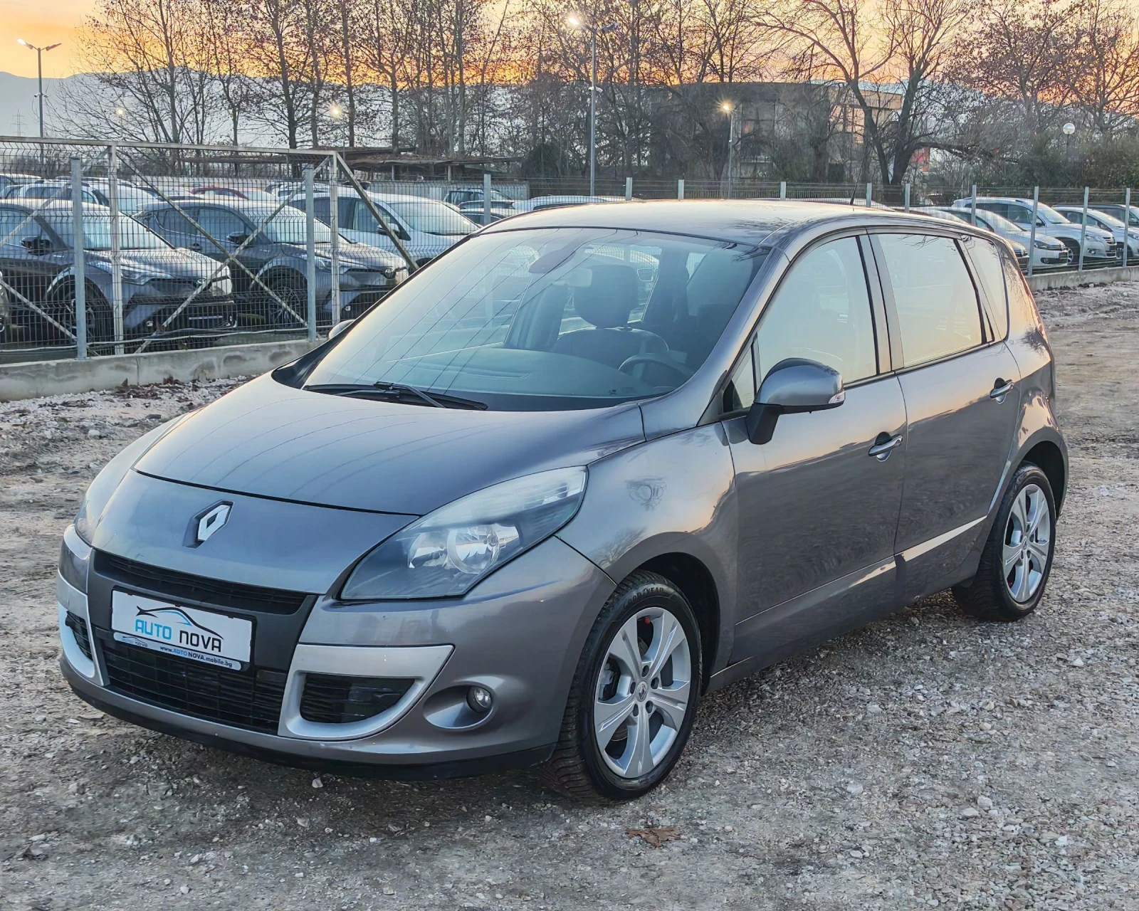 Renault Scenic 1.6 131 �.�. �����! ����� ��������!  | Mobile.bg � ����������� 3