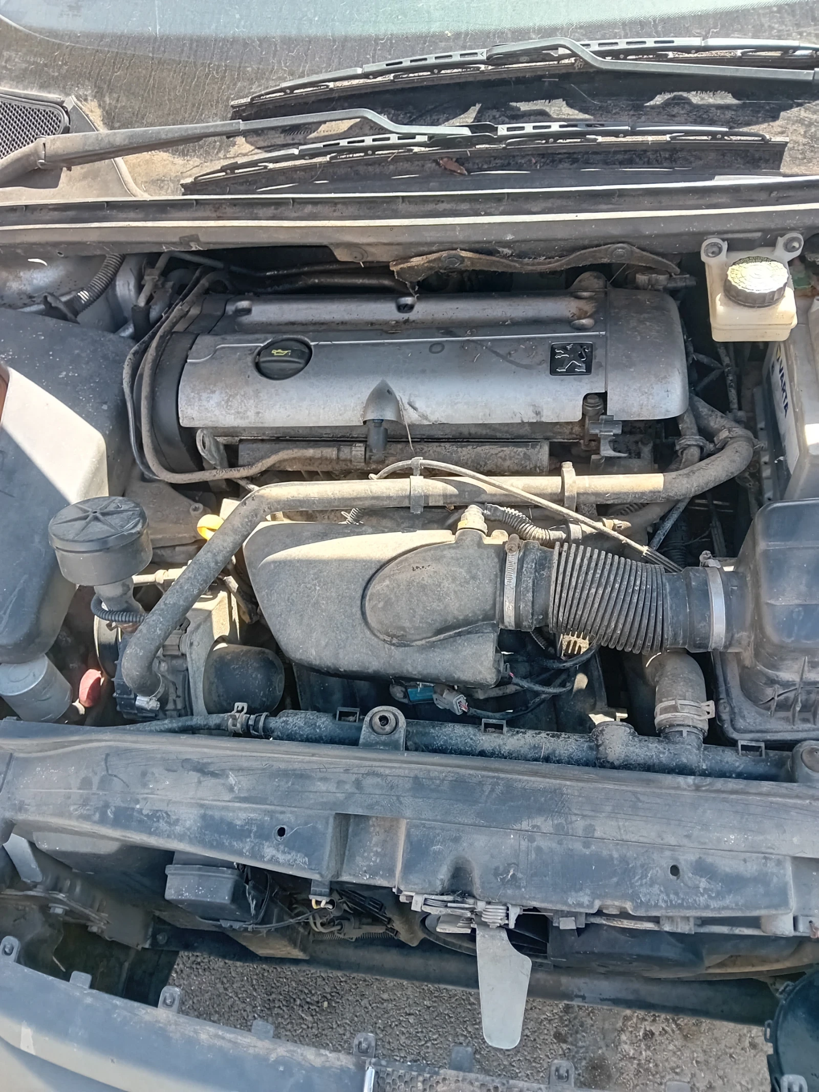 Peugeot 307 2.0i 136кс - изображение 5