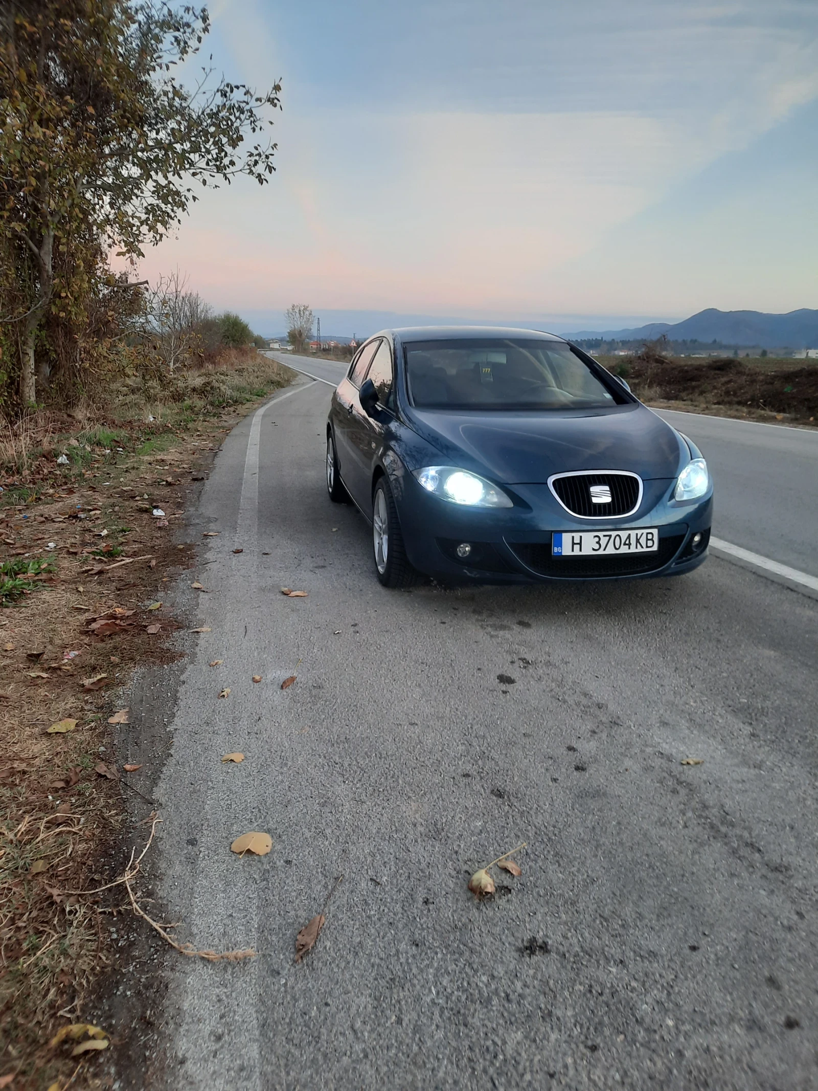 Seat Leon 2.0 TDI 140 - изображение 2