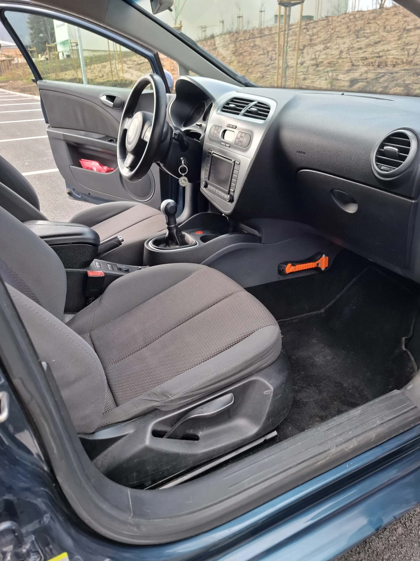 Seat Leon 2.0 TDI 140 - изображение 6