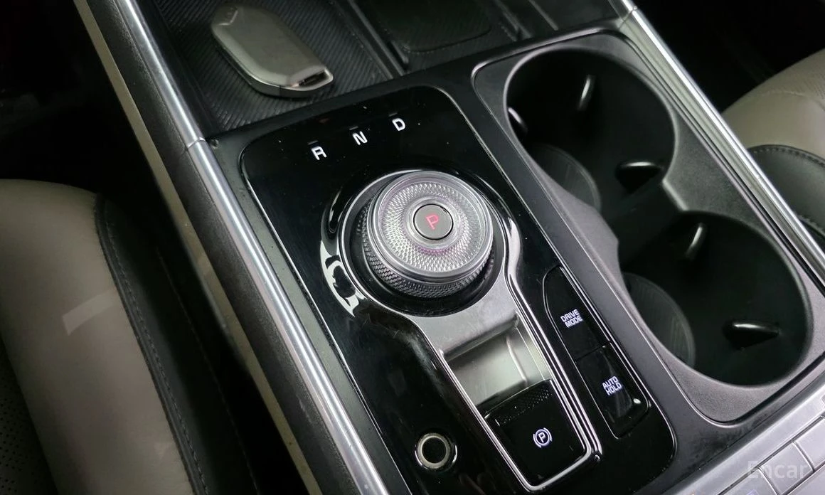 Kia Carnival  - изображение 9