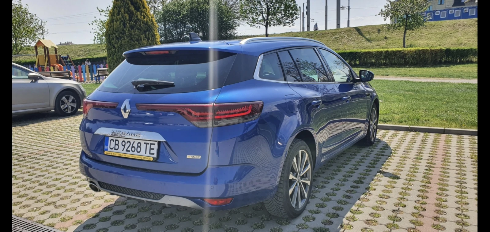 Renault Megane Grandtour RS Line 2021г., снимка 5 - Автомобили и джипове - 54356556