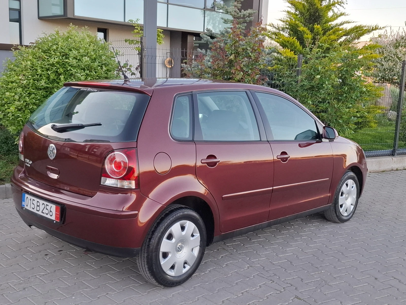 VW Polo 1.2i* (70кс)* FACELIFT* FАMILY* * НОВ ВНОС* , снимка 7 - Автомобили и джипове - 54556207