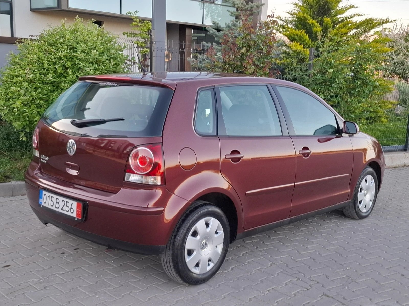 VW Polo 1.2i* (70кс)* FACELIFT* FАMILY* * НОВ ВНОС* , снимка 8 - Автомобили и джипове - 54556207