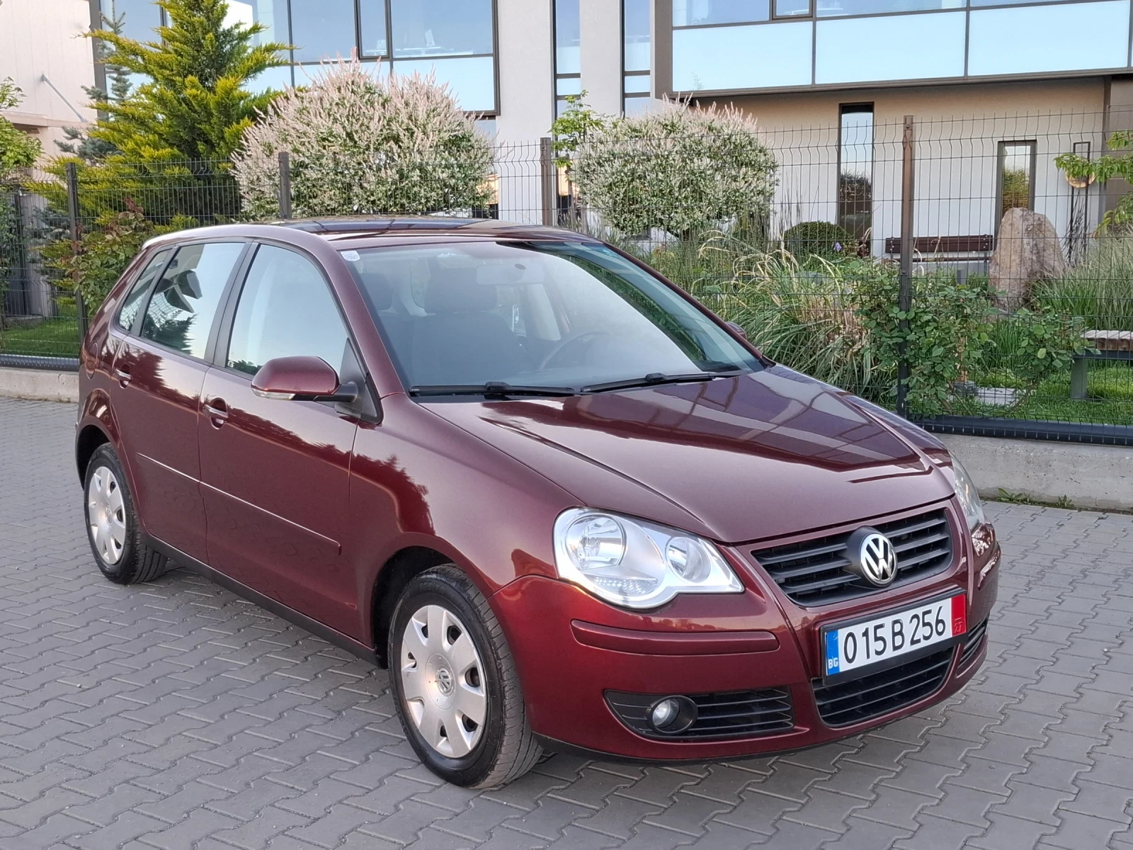 VW Polo 1.2i* (70кс)* FACELIFT* FАMILY* * НОВ ВНОС* , снимка 3 - Автомобили и джипове - 54556207