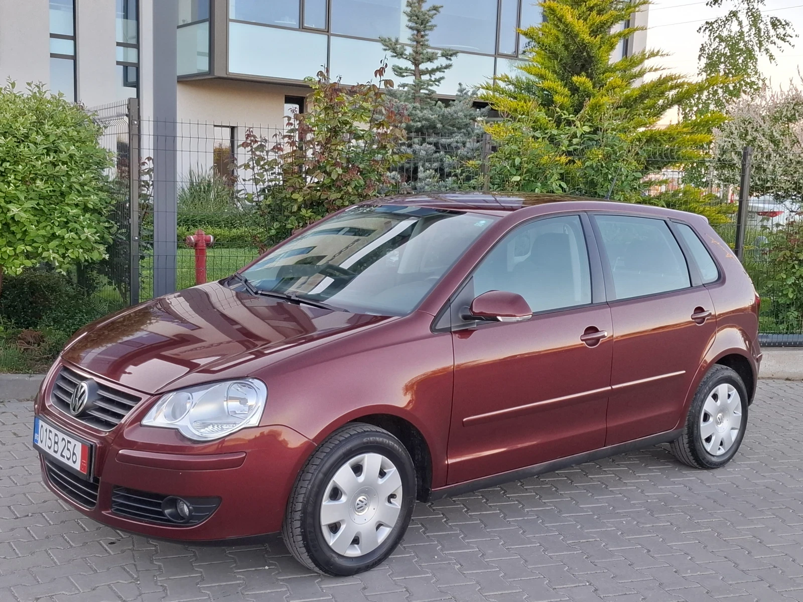 VW Polo 1.2i* (70кс)* FACELIFT* FАMILY* * НОВ ВНОС* , снимка 12 - Автомобили и джипове - 54556207