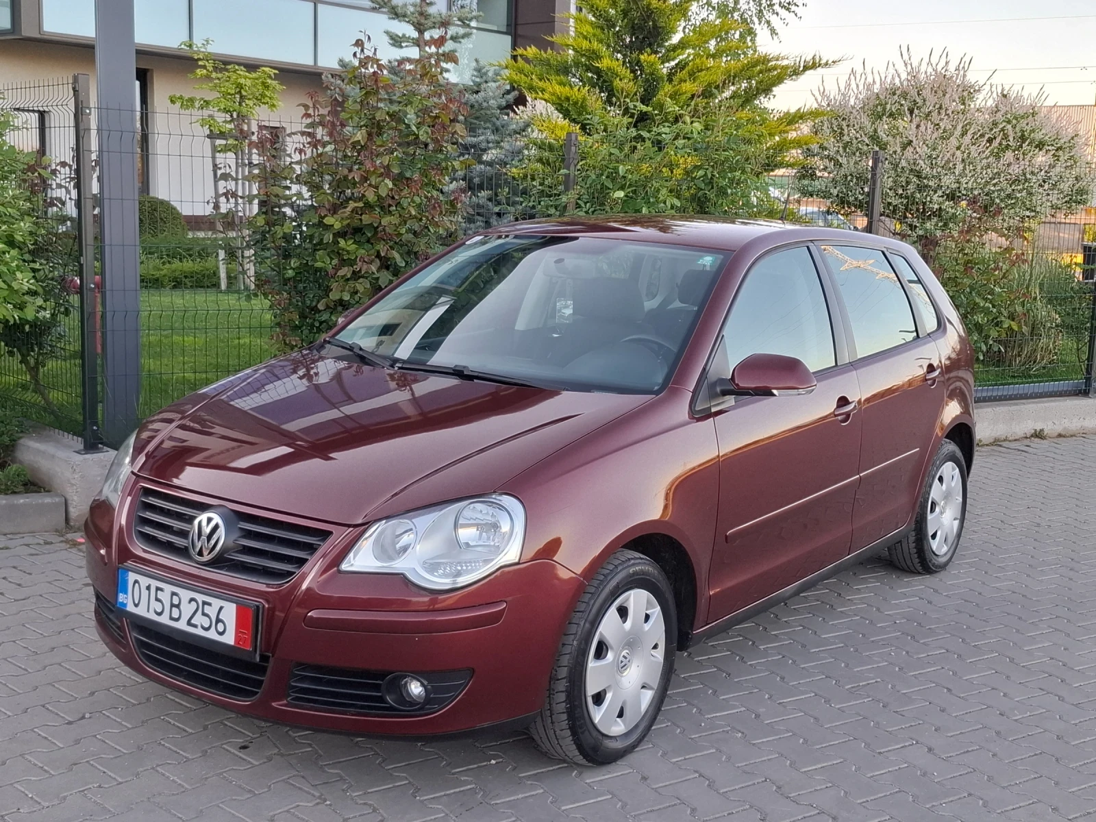 VW Polo 1.2i* (70кс)* FACELIFT* FАMILY* * НОВ ВНОС* , снимка 10 - Автомобили и джипове - 54556207