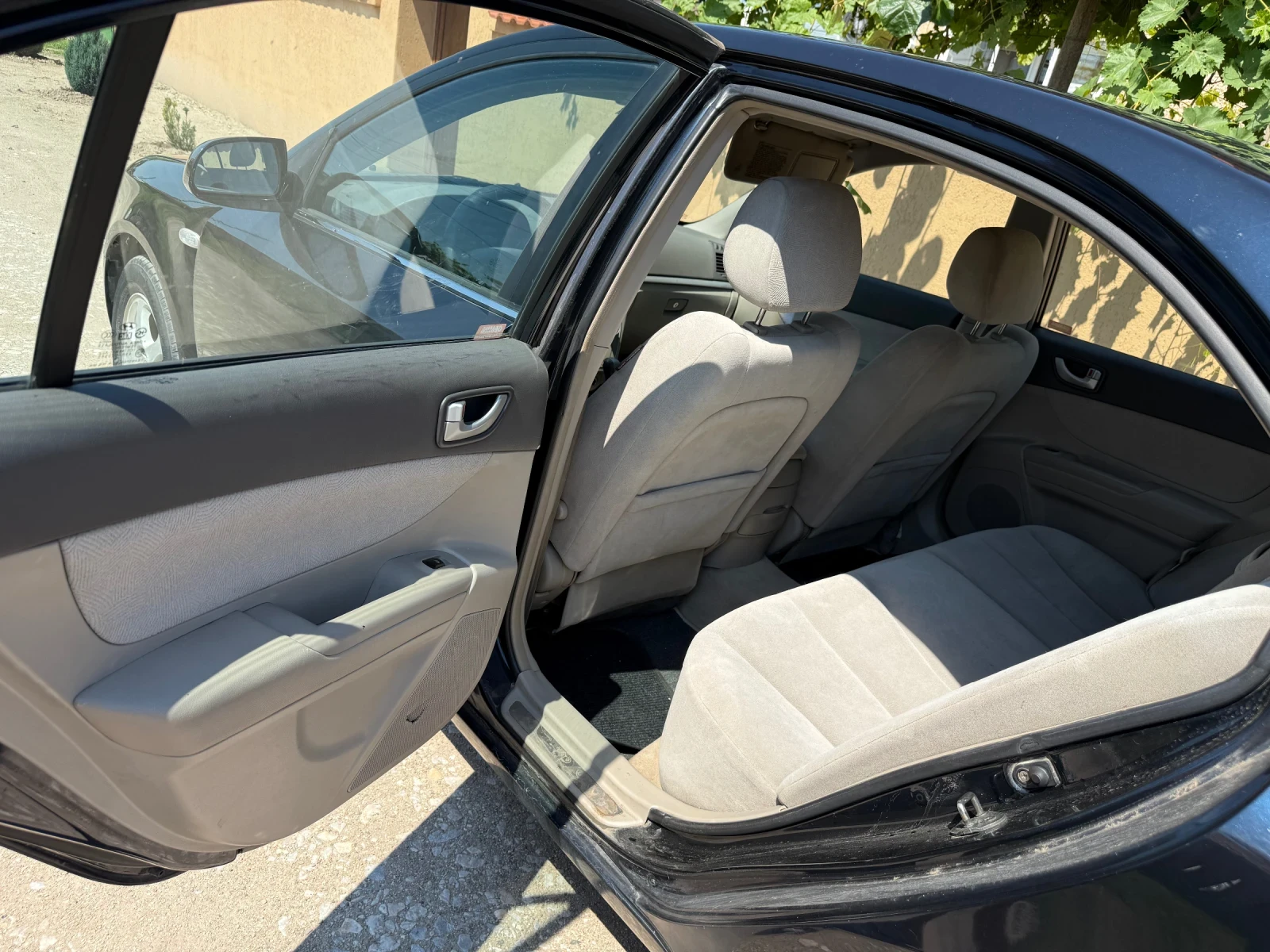 Hyundai Sonata 2.0, снимка 11 - Автомобили и джипове - 54990572
