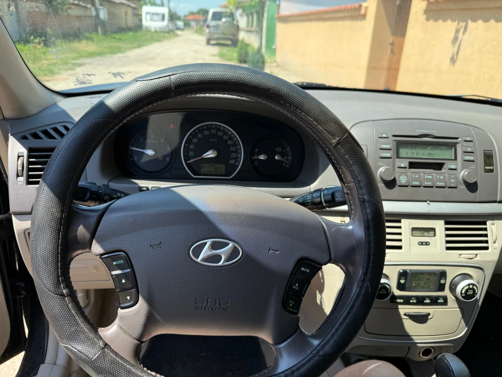 Hyundai Sonata 2.0, снимка 7 - Автомобили и джипове - 54990572