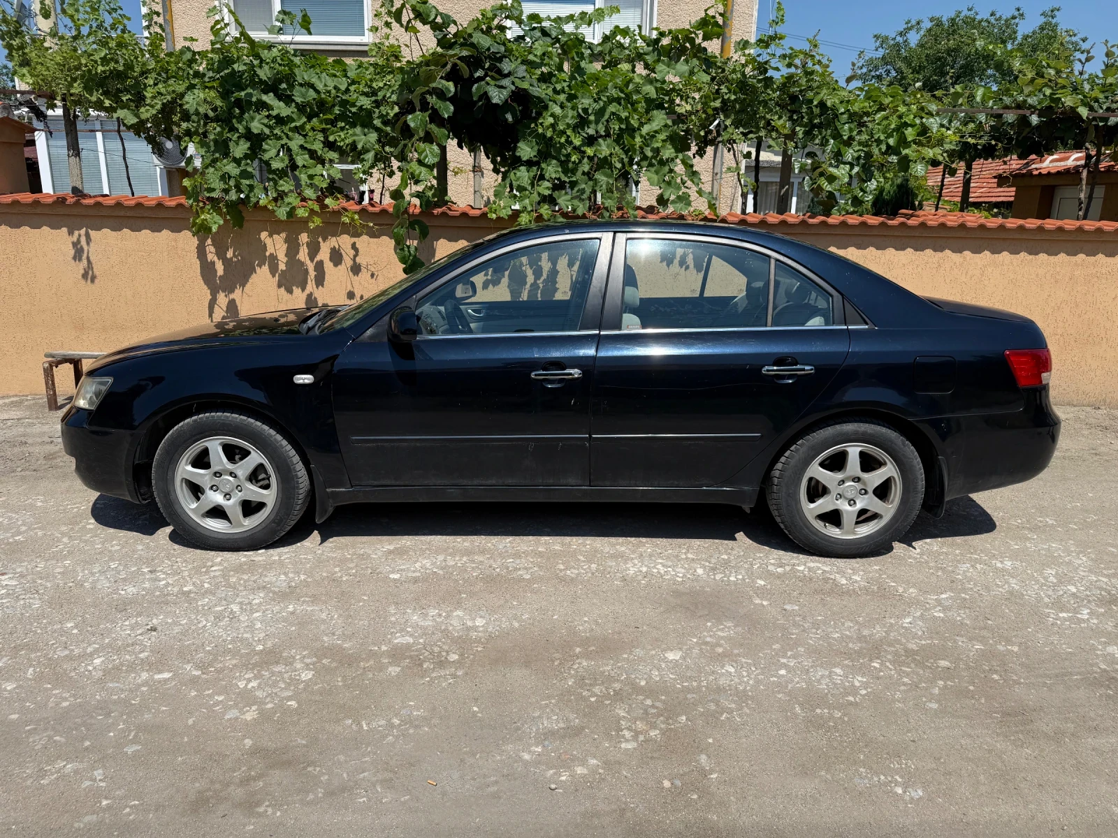 Hyundai Sonata 2.0, снимка 3 - Автомобили и джипове - 54990572