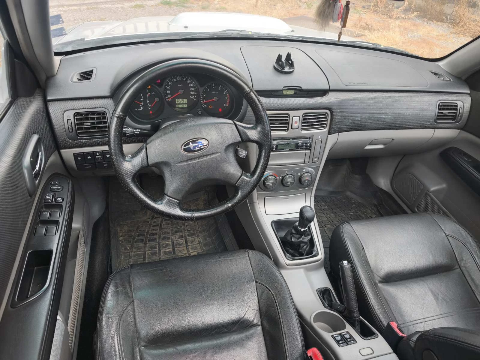 Subaru Forester 2000 TURBO  GAZ 4X4, снимка 5 - Автомобили и джипове - 55101959