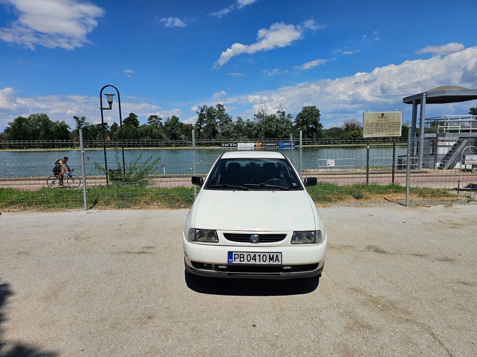 Seat Ibiza, снимка 2 - Автомобили и джипове - 55285244