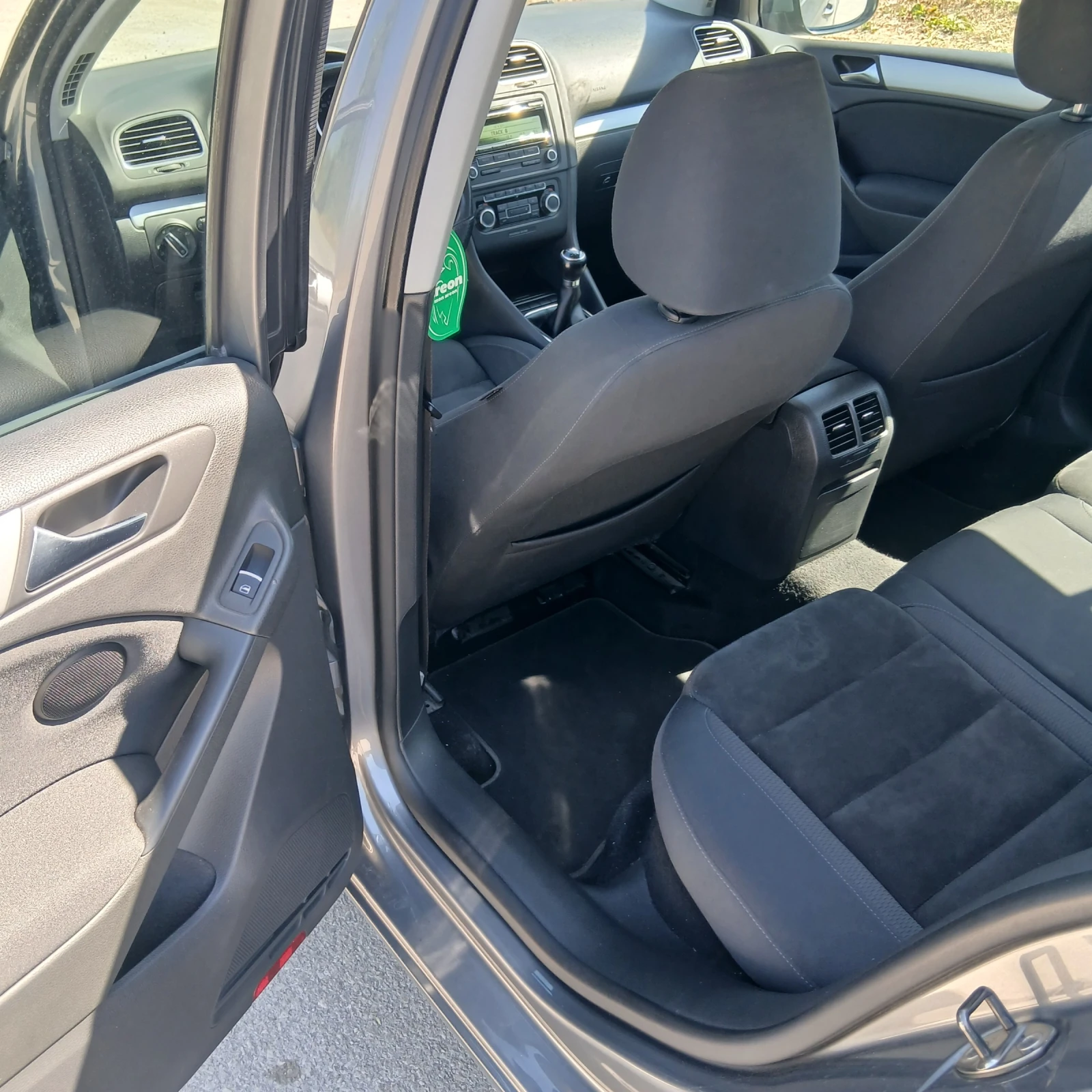VW Golf, снимка 8 - Автомобили и джипове - 55620242