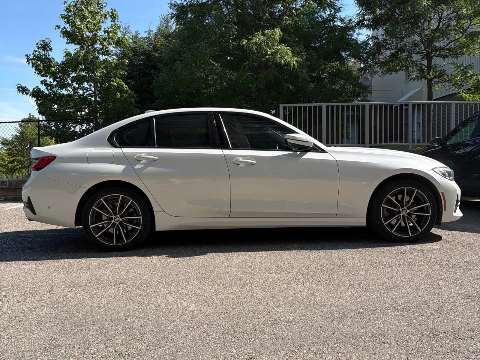 BMW 330 xDrive * CARFAX * ОПЦИЯ ЗА ФИНАНСИРАНЕ, снимка 3 - Автомобили и джипове - 55830667