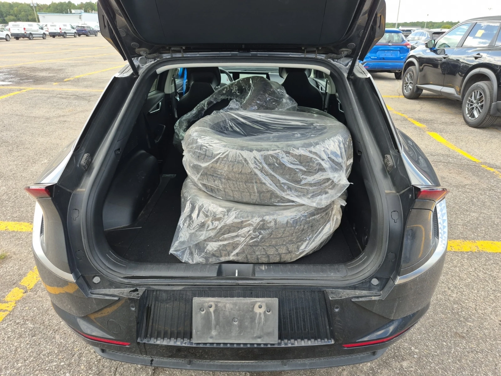 Kia EV6 LONG RANGE, АВТОКРЕДИТ, снимка 14 - Автомобили и джипове - 56059692