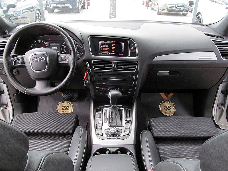 Audi Q5 S-LINE/F1/LED/NAVI/ TOP!!!СОБСТВЕН ЛИЗИНГ, снимка 15 - Автомобили и джипове - 45901883