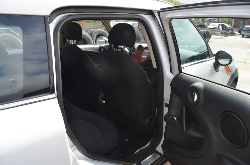 Mini Countryman 1.6 D ALL4, снимка 14 - Автомобили и джипове - 50744585