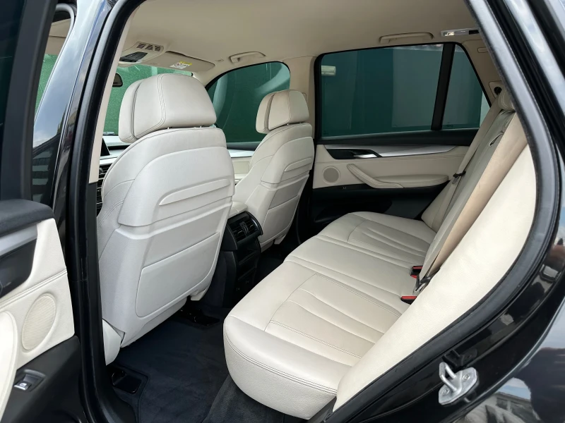 BMW X5 3.0d MPack KeyLessGO Памет ЛИЗИНГ, снимка 9 - Автомобили и джипове - 52483811