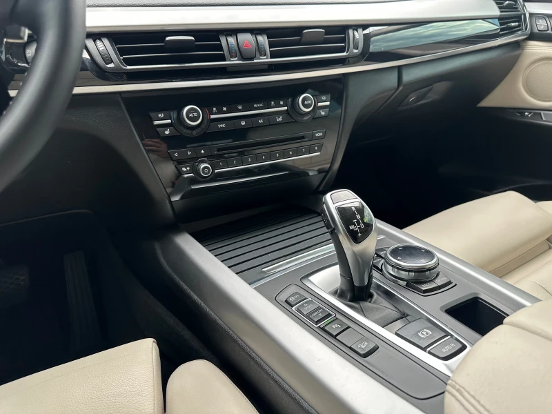 BMW X5 3.0d MPack KeyLessGO Памет ЛИЗИНГ, снимка 13 - Автомобили и джипове - 52483811