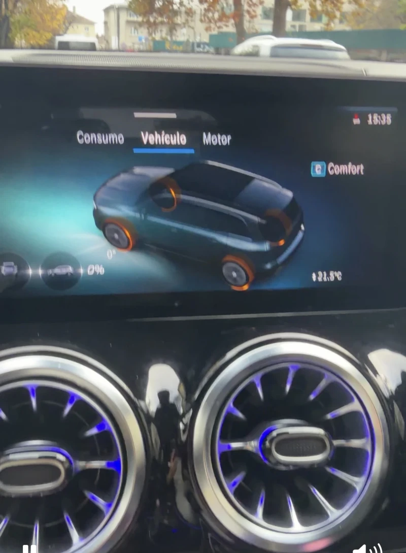 Mercedes-Benz GLB 250 AMG    4MATIC~ Line  Advanced Plus, снимка 15 - Автомобили и джипове - 52405919