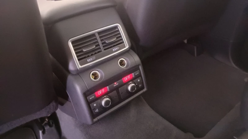 Audi Q7, снимка 4 - Автомобили и джипове - 53026661