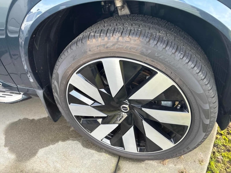 Volvo Xc90 * Ultra Bright Theme * CARFAX * БЕЗ ПЪРВОНАЧАЛНА В, снимка 7 - Автомобили и джипове - 53204841