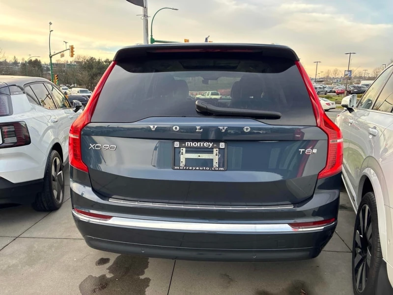 Volvo Xc90 * Ultra Bright Theme * CARFAX * БЕЗ ПЪРВОНАЧАЛНА В, снимка 4 - Автомобили и джипове - 53204841