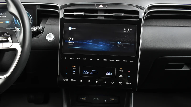 Hyundai Tucson 1.6 T-GDi COMFORT Plug-in Hybrid 4x4 Automatic, снимка 11 - Автомобили и джипове - 53354902