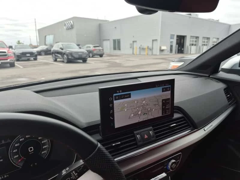 Audi SQ5 * TECHNIK * CARFAX * ОПЦИЯ ЗА ФИНАНСИРАНЕ, снимка 9 - Автомобили и джипове - 55566049
