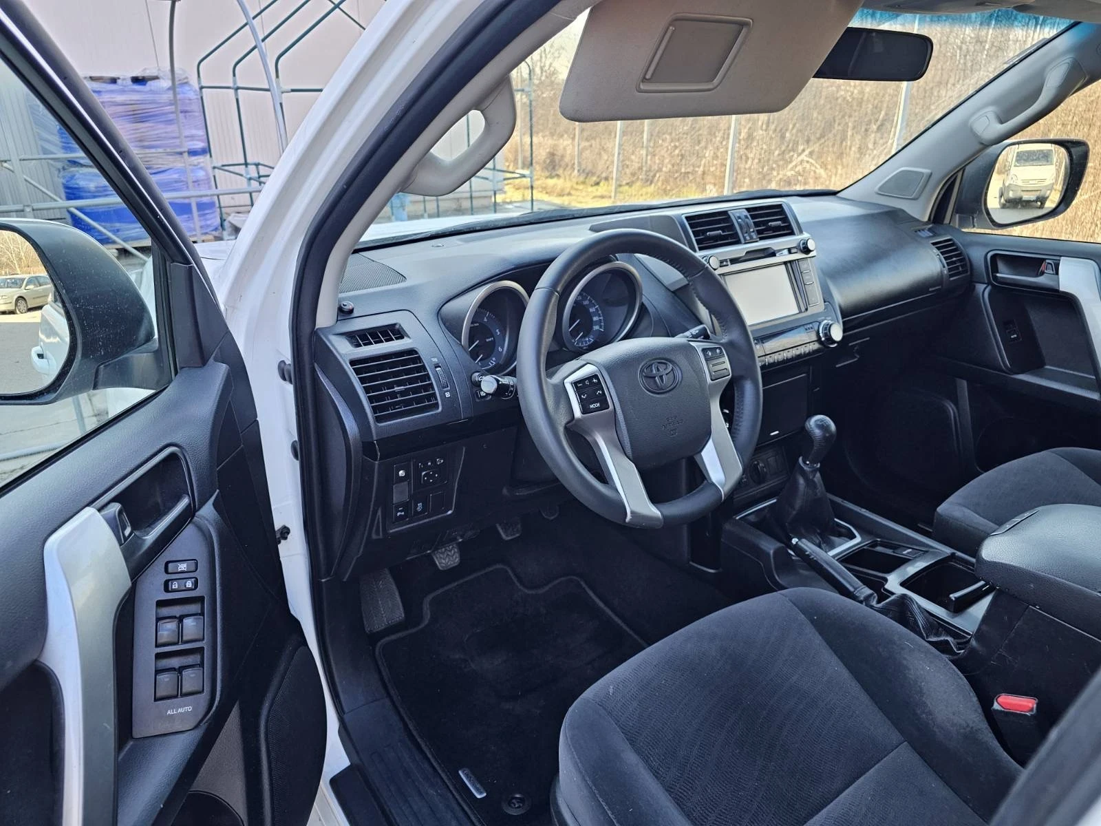 Toyota Land cruiser Лизинг/Facelif/ДългаБаза+ 7места/ЧистоНова: 70000к - изображение 7