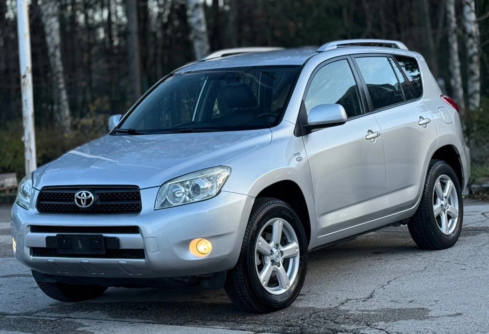 Toyota Rav4 2.2D-4D 136к.с * 4х4* * Италия* * Климатроник*  - изображение 3