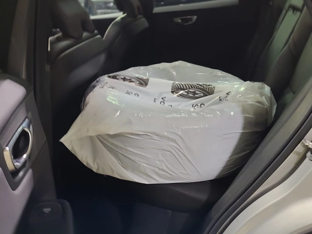 Volvo XC60 * CORE * CARFAX * ���� �� �� | Mobile.bg � ����������� 14