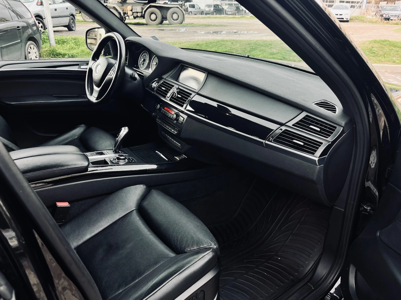 BMW X5 35d 272 кс. / Сменени вериги / Обслужен / Реални к, снимка 11 - Автомобили и джипове - 54090027