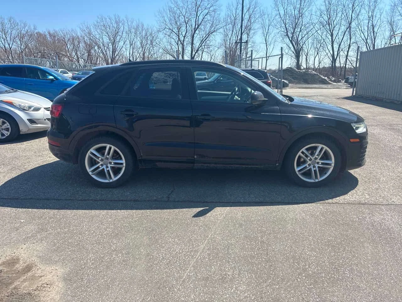 Audi Q3 * Komfort * ������� * �������� * ���� �� ������  | Mobile.bg � ����������� 4