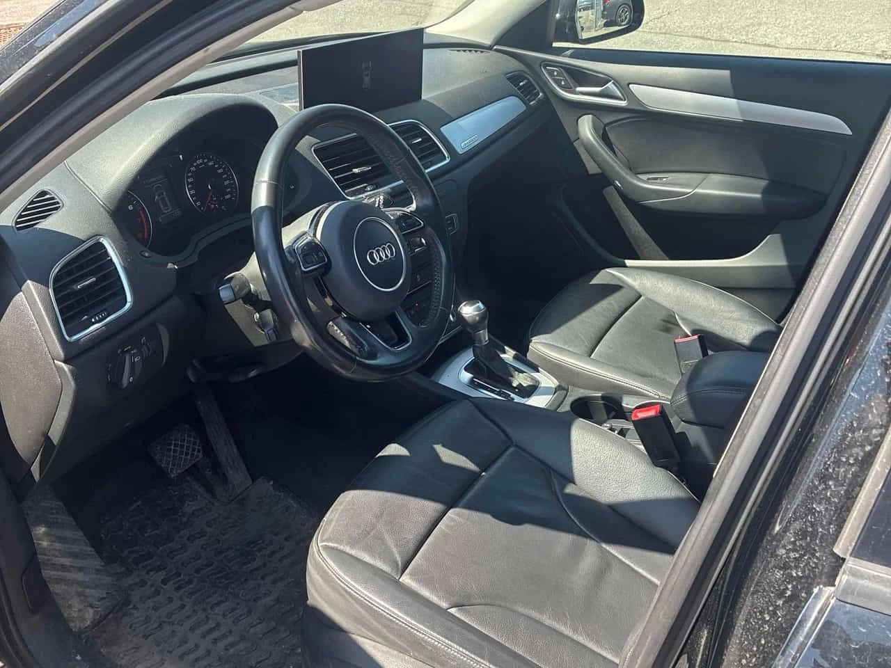 Audi Q3 * Komfort * ������� * �������� * ���� �� ������  | Mobile.bg � ����������� 8