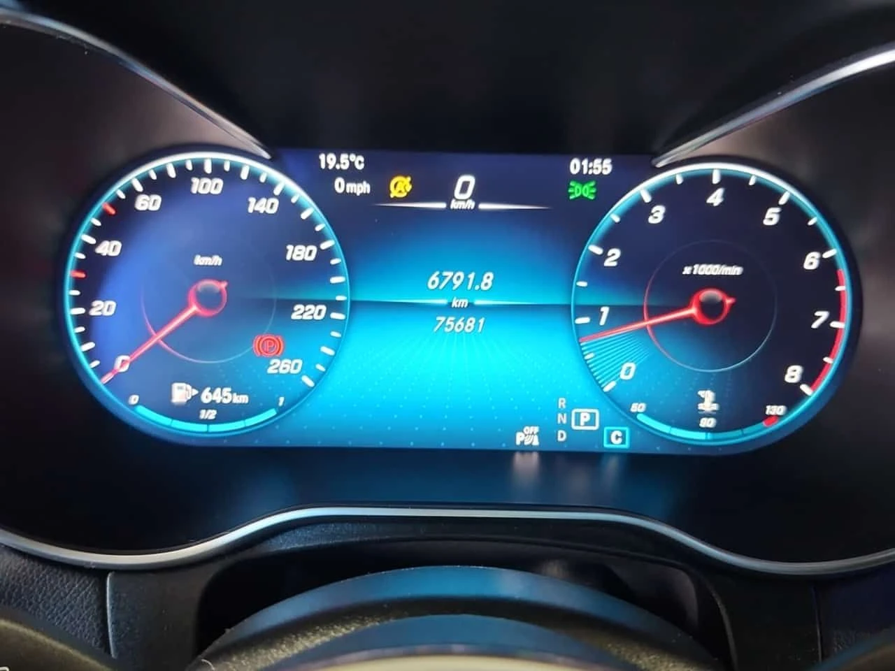 Mercedes-Benz GLC 300  AMBIENT / 360 / MEMORY / PANO , снимка 9 - Автомобили и джипове - 55638015