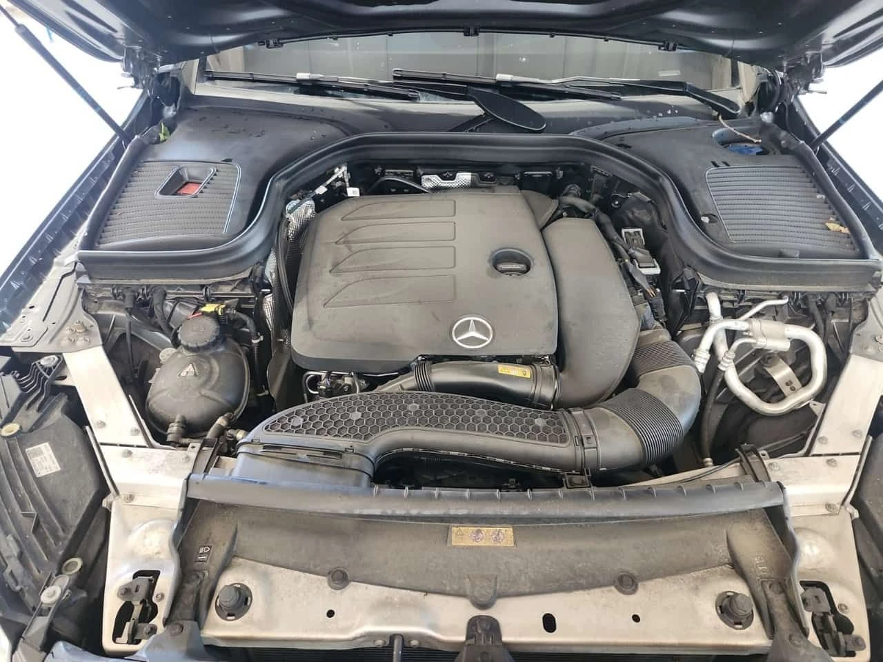 Mercedes-Benz GLC 300  AMBIENT / 360 / MEMORY / PANO , снимка 14 - Автомобили и джипове - 55638015