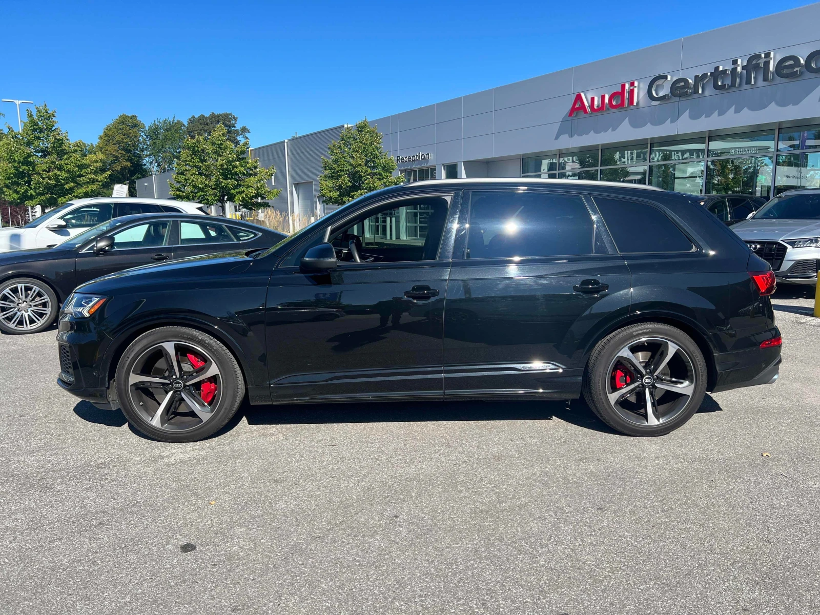 Audi SQ7 * 4.0 TFSI quattro * CARFAX * ОПЦИЯ ЗА ФИНАНСИРАНЕ, снимка 11 - Автомобили и джипове - 55850016