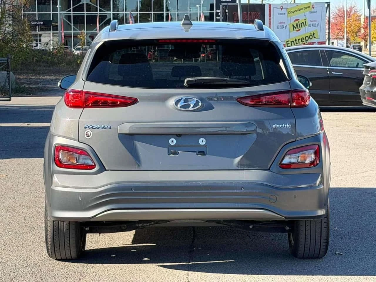 Hyundai Kona Preferred  CARFAX, снимка 4 - Автомобили и джипове - 56656603