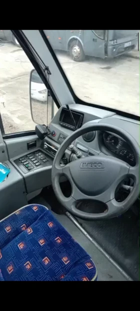 Iveco 50с18 Wing Перфектен с инвалидна платформа , снимка 10