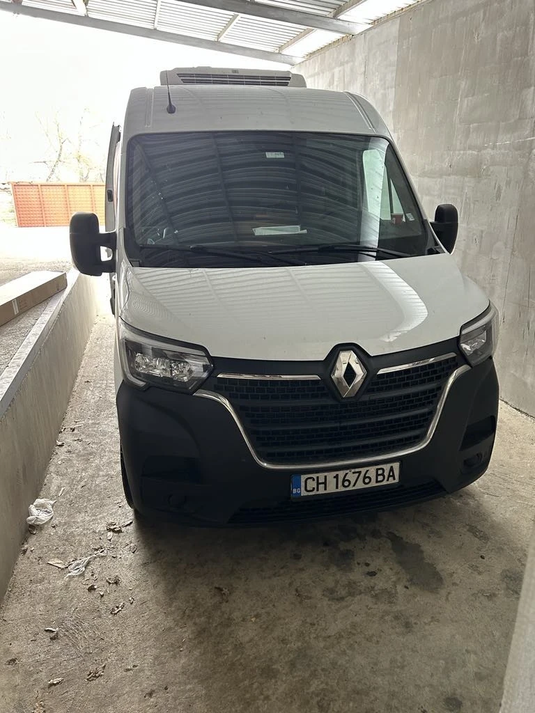 Renault Master Хладилен, снимка 1 - Бусове и автобуси - 49313210